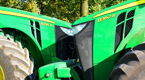  John Deere 8335R