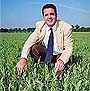 Bruce McKenzie pea crop lr