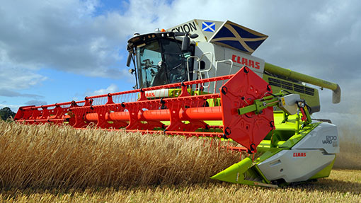 Claas Lexion 780 combine